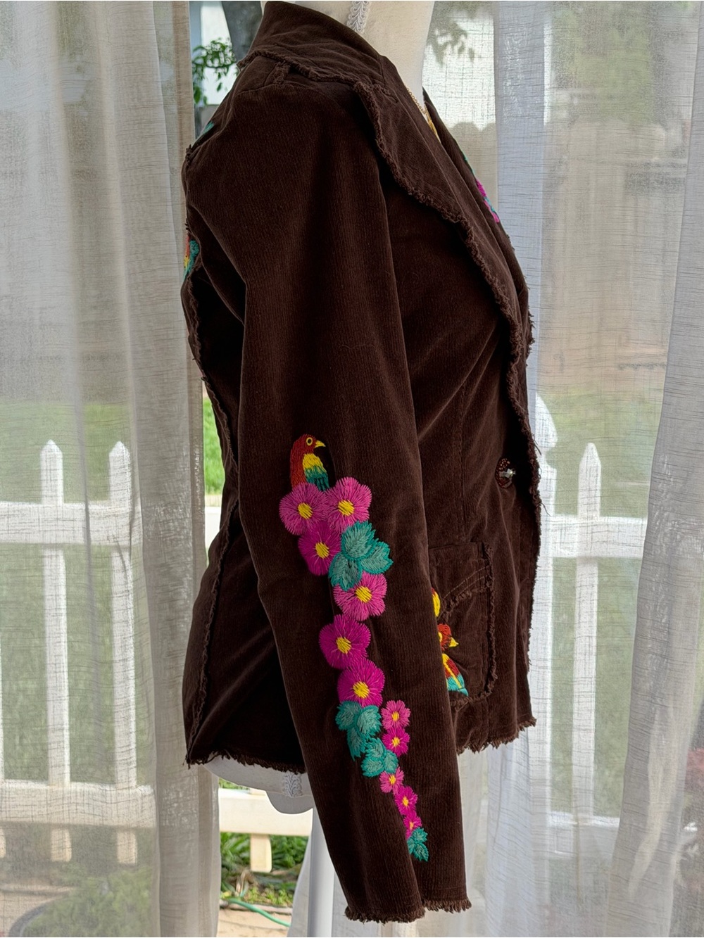 Johnny Was Embroidered Brown Corduroy Jacket with Floral & Bird Motifs Blazer Sm - Picture 9 of 14